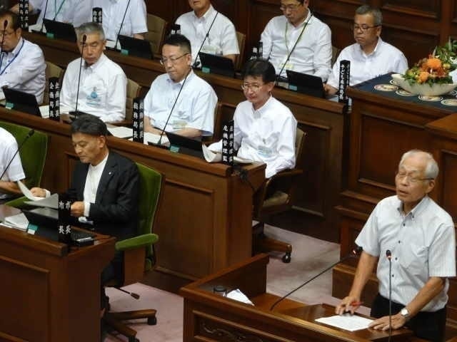 議会の様子
